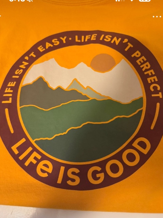 Life Is Good Other - Life is Good crusher tee with landscape size small EUC